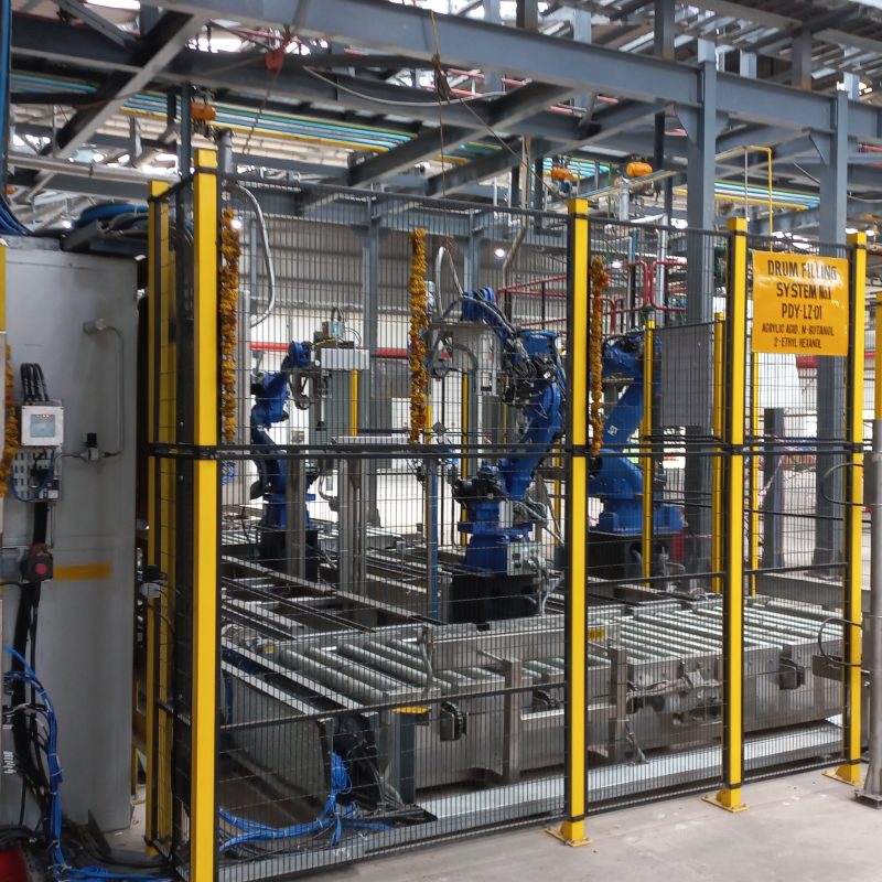 Robot drum filler