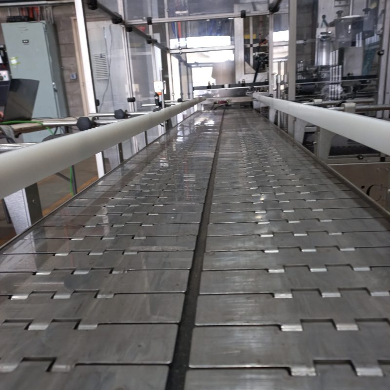 Fully automatic line for canisters and pails