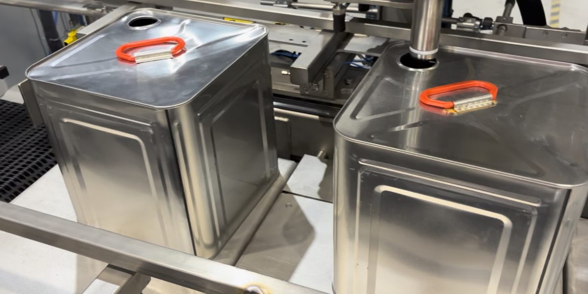 Automatic Liquid Canister Bottle Drum Filler & Capping Monoblock El2 E Aicrov 1 De 1