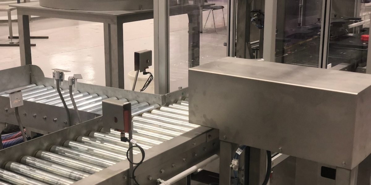 Automatic Liquid Canister Bottle Drum Filler & Capping Monoblock El2 E Aicrov 38 De 84