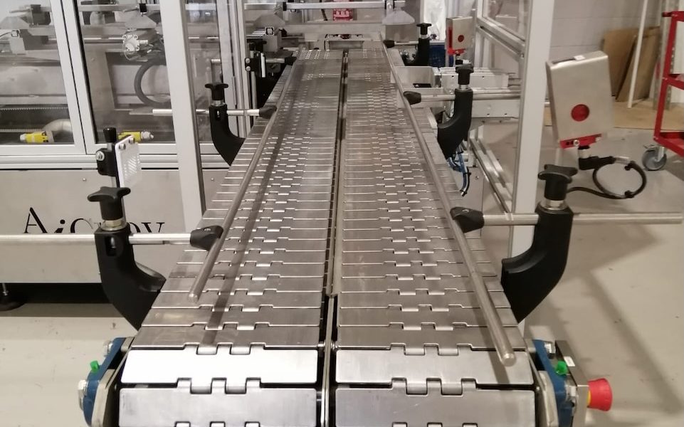 Automatic Liquid Canister Bottle Drum Filler & Capping Monoblock El2 E Aicrov 64 De 84