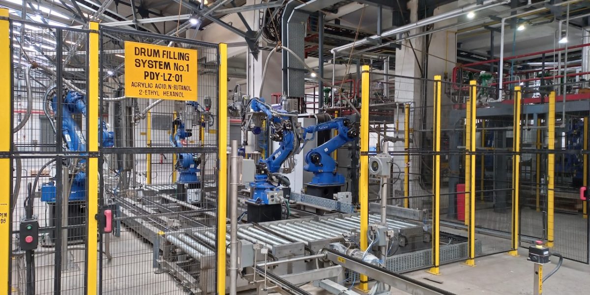 Automatic Liquid Filler Drum Tote On Pallet Rf 1 De 4
