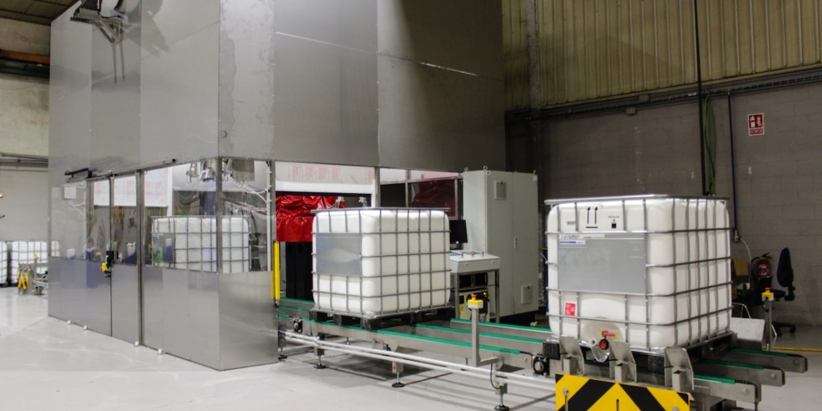 Automatic Liquid Filler Drum Tote On Pallet Rf 31 De 40